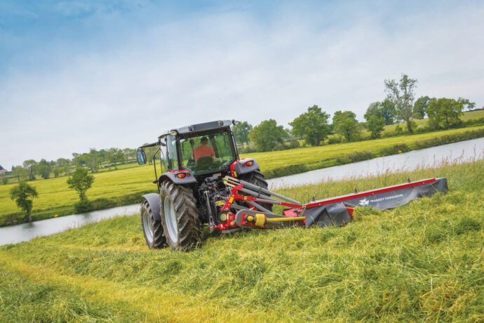faucheuse massey ferguson