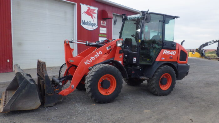 chargeur articulé kubota
