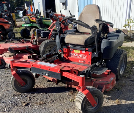 tracteur à gazon gravely