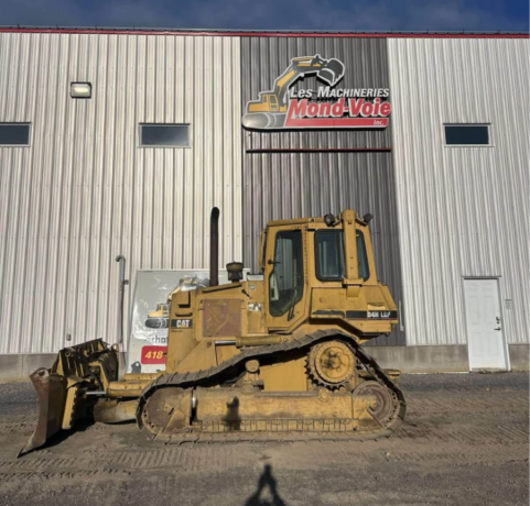 bulldozer caterpillar