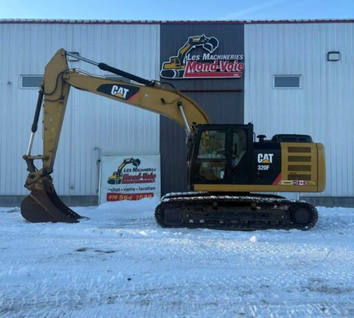 excavatrice caterpillar