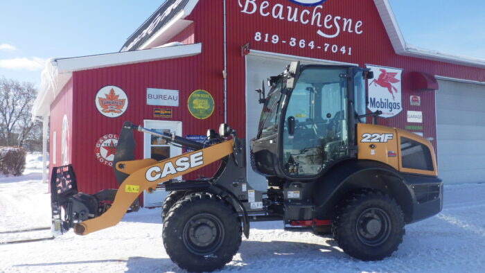 chargeur sur roues case