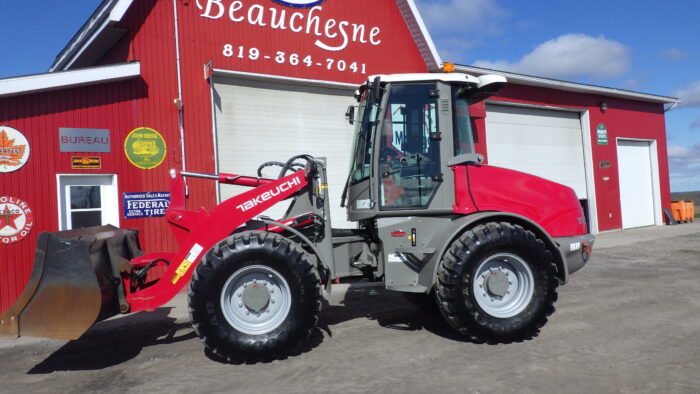 chargeur articulé takeuchi